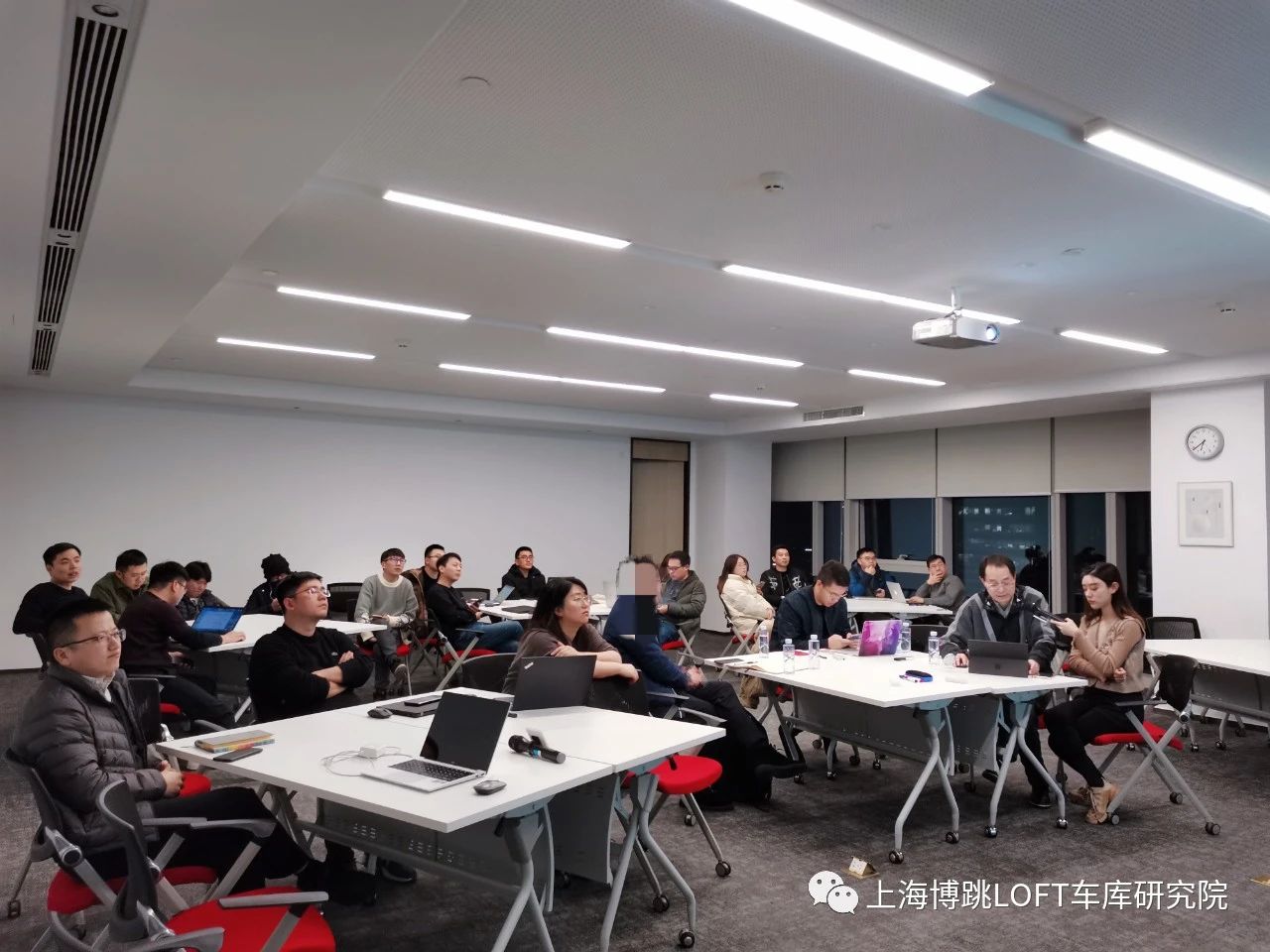 浙江杭州LOFT车库专题会